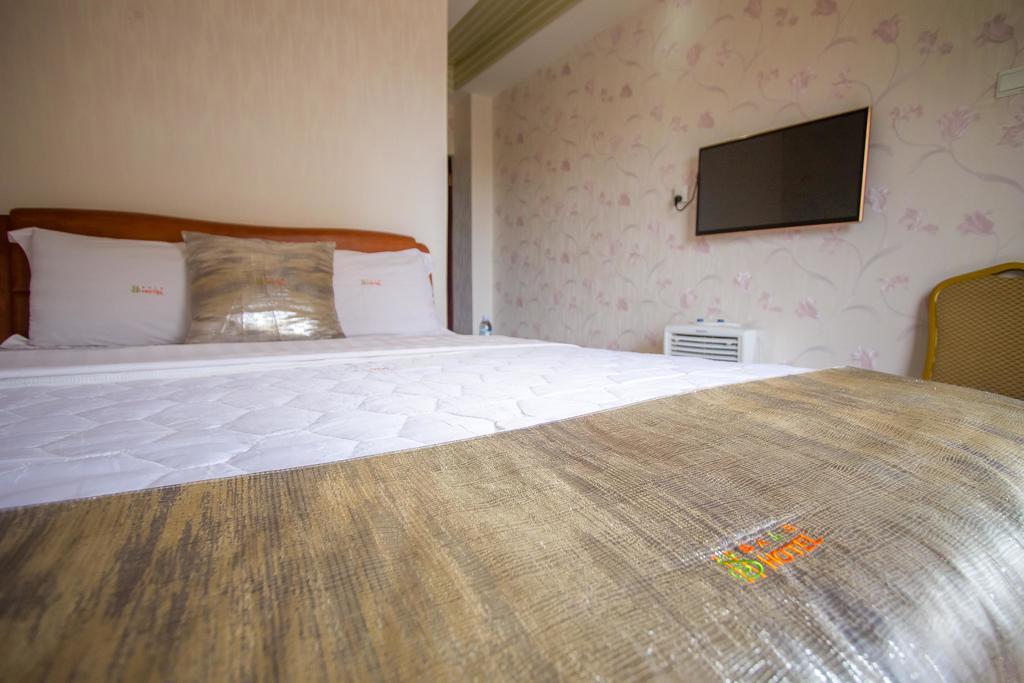 Sal'S Boutique Hotel カンパラ エクステリア 写真