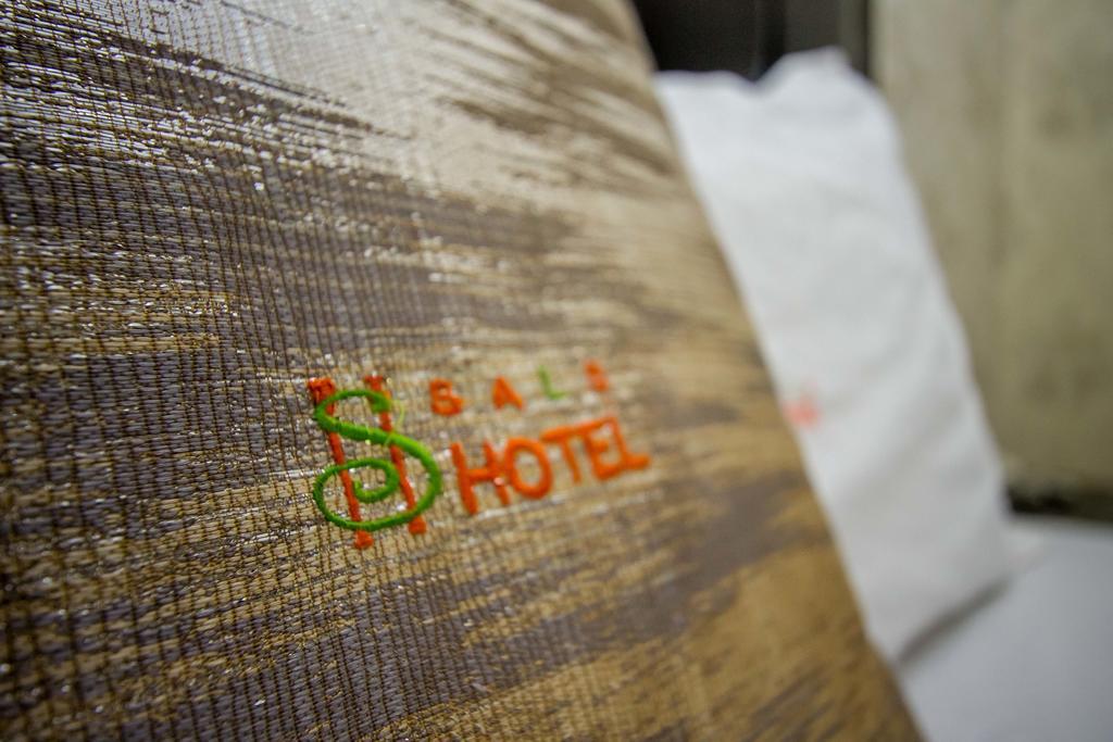 Sal'S Boutique Hotel カンパラ エクステリア 写真