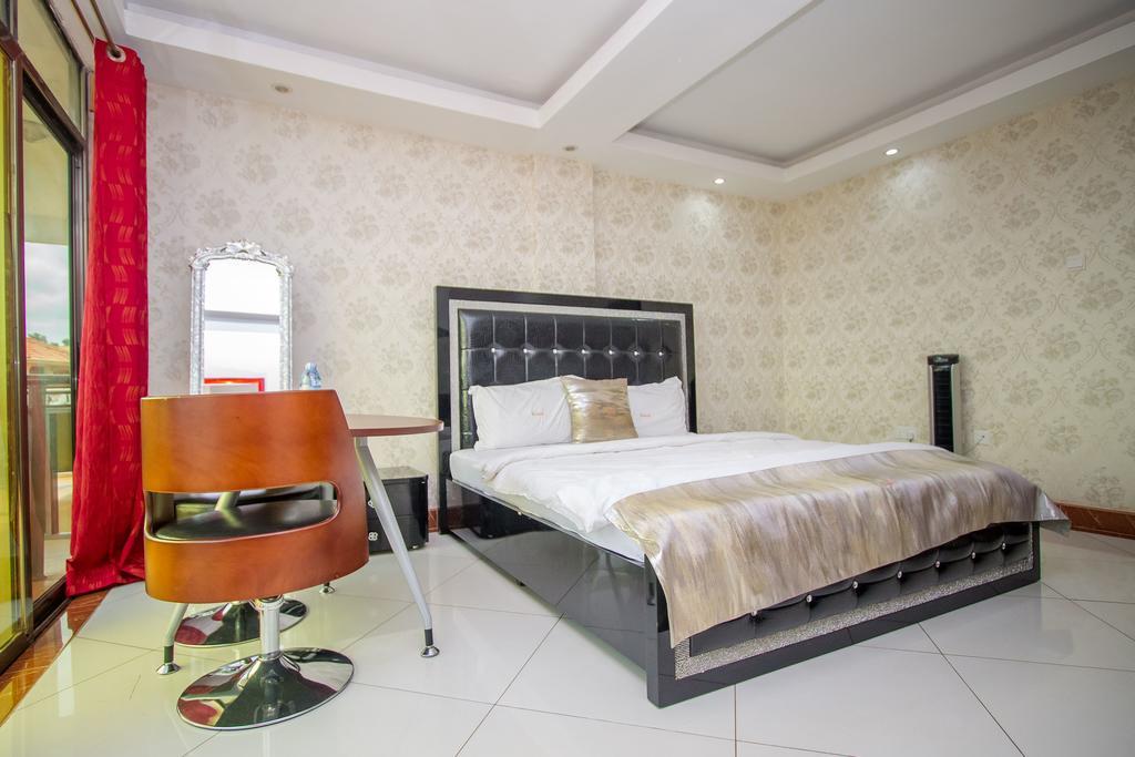 Sal'S Boutique Hotel カンパラ エクステリア 写真